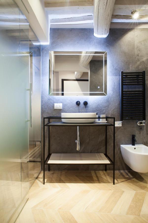 San Sebastiano Suite & Luxury Apartments 埃尔萨谷口村 外观 照片